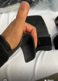Thumbnail for Verse grip style straps